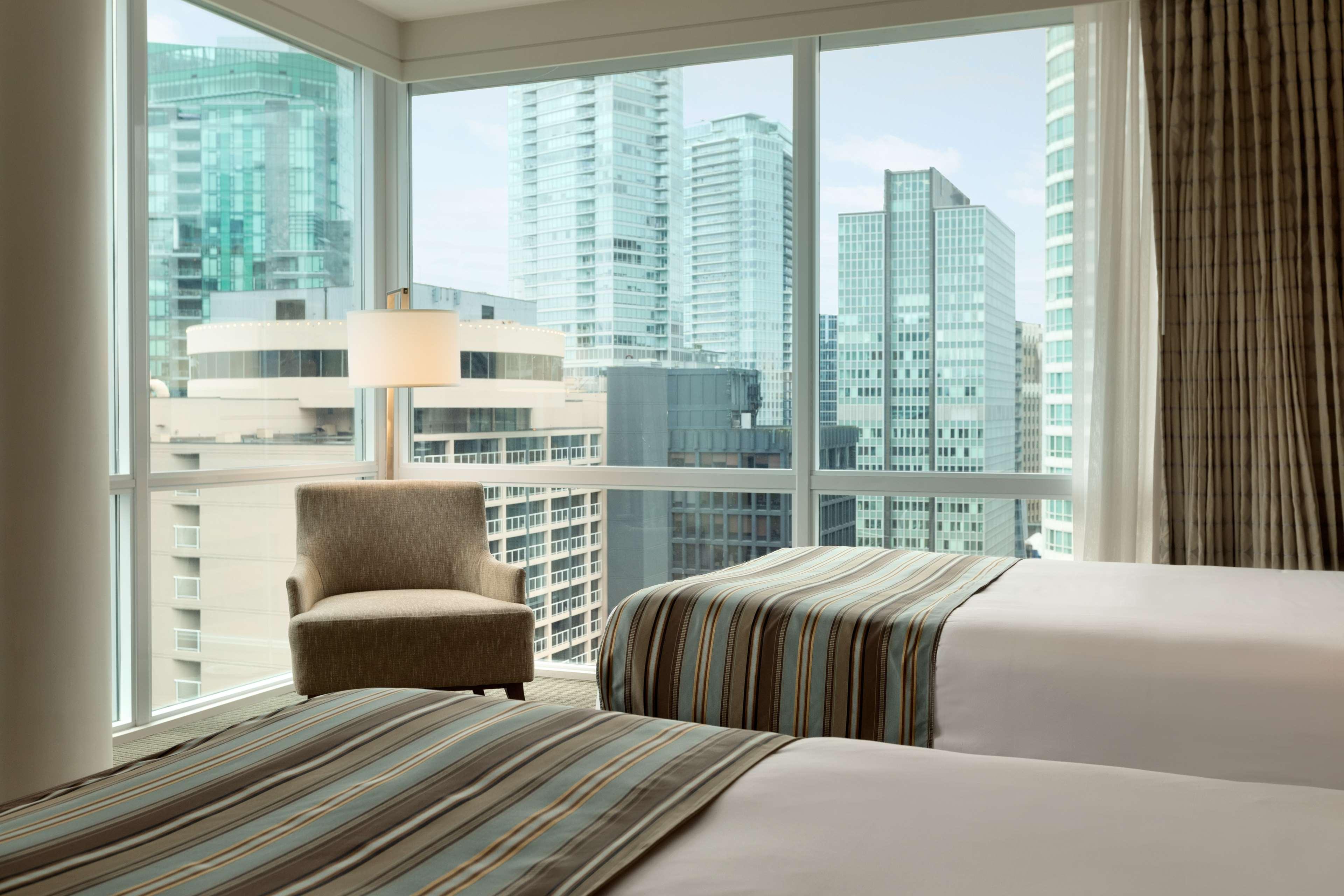 Coast Coal Harbour Vancouver Hotel By Apa Zewnętrze zdjęcie