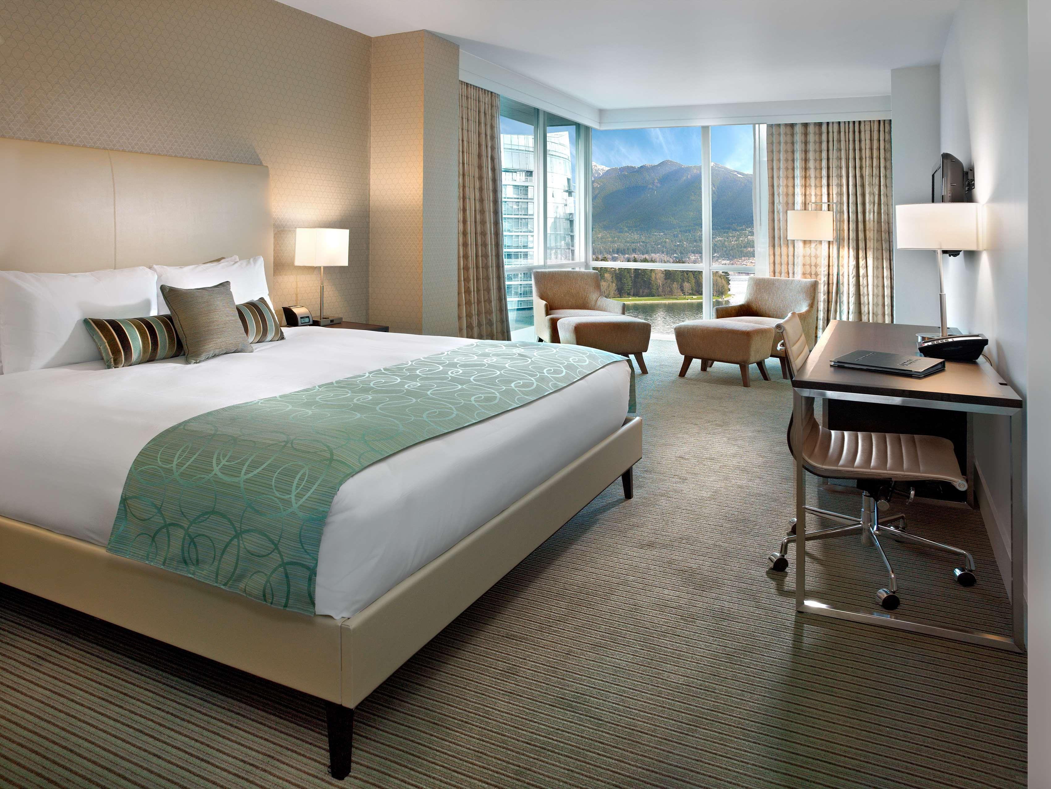 Coast Coal Harbour Vancouver Hotel By Apa Zewnętrze zdjęcie