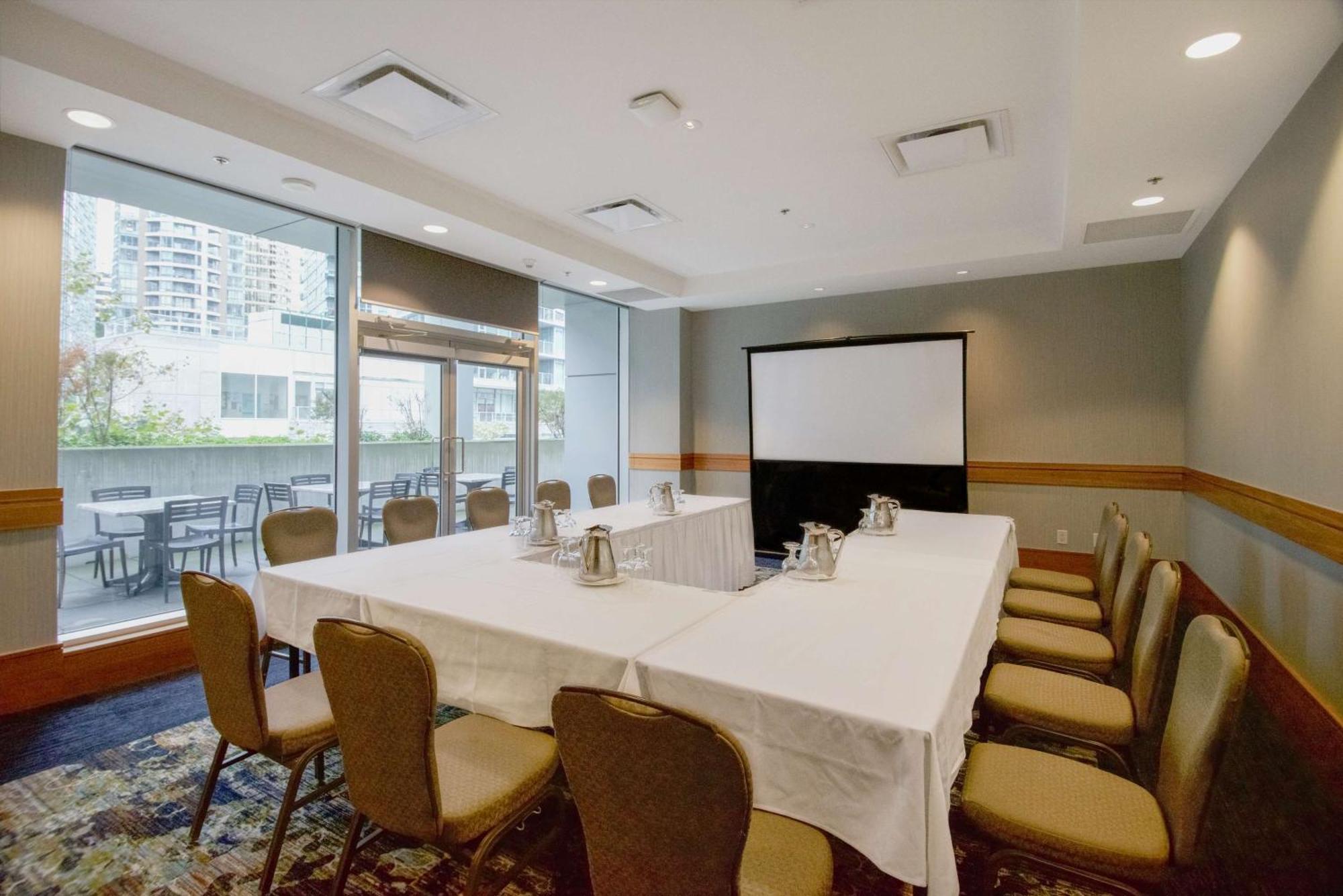 Coast Coal Harbour Vancouver Hotel By Apa Zewnętrze zdjęcie